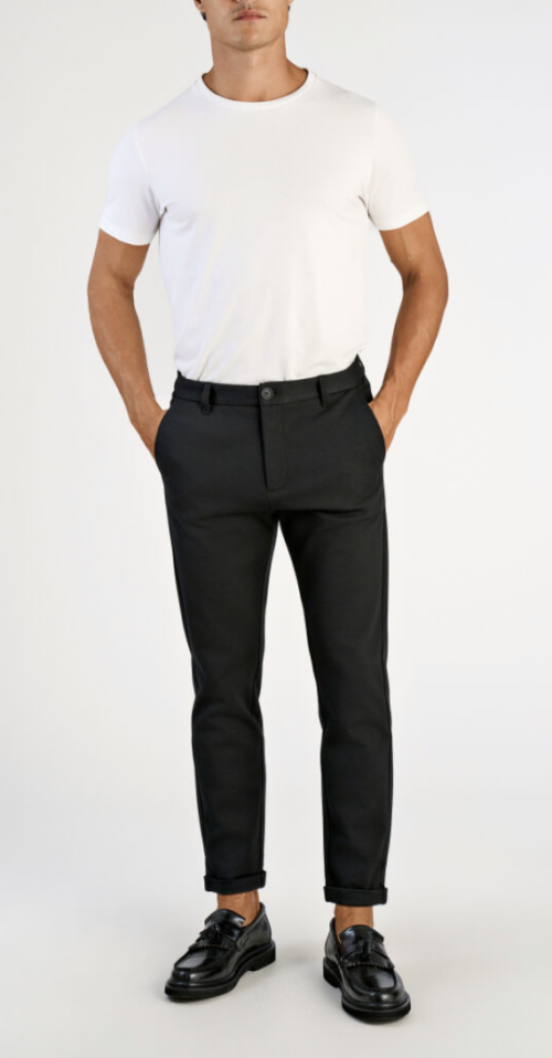Superflex Kintted Cropped Pant Black