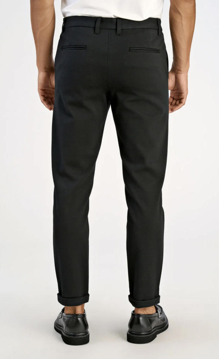 Superflex Kintted Cropped Pant Black – Bild 3