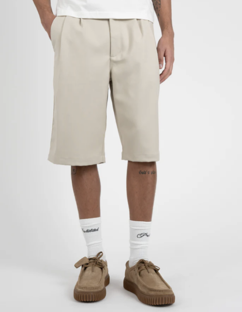 Newport Pleated Shorts Cream